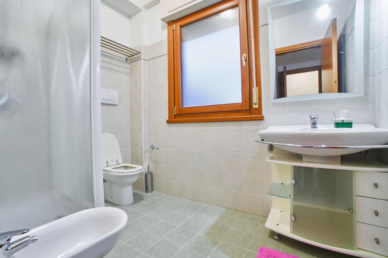 Arcibaleno Hotel Sabaudia Bagian luar foto